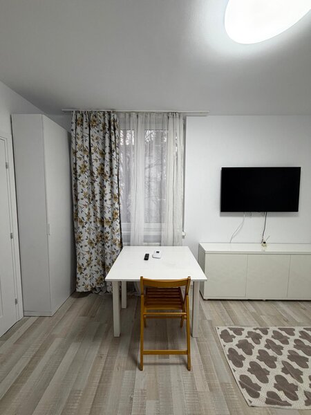 Cartier Primaverii, garsoniera inchiriere.